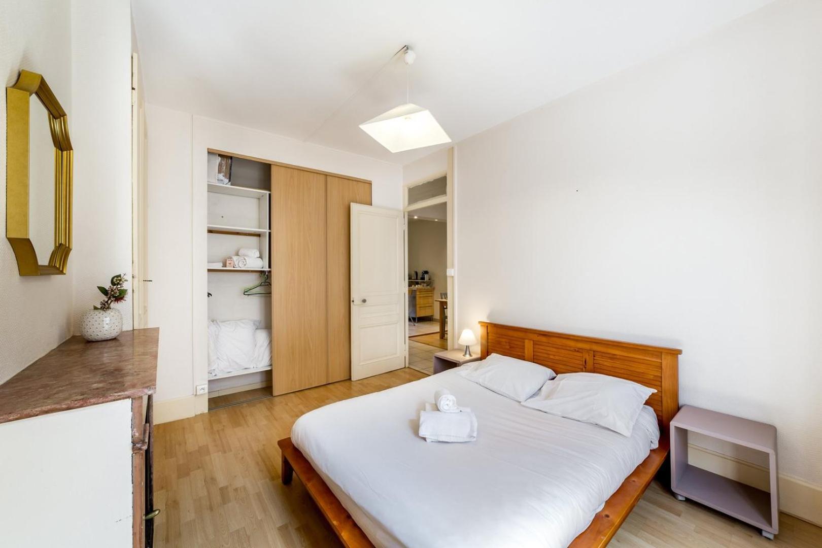 Cozy stopover near Part Dieu station Lyon Extérieur photo