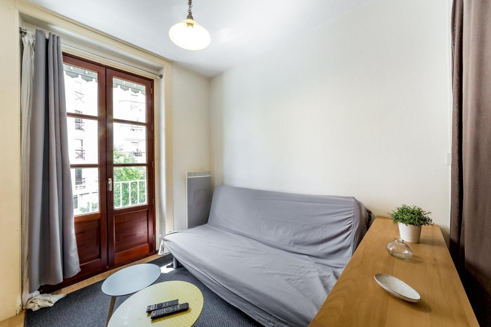 Cozy stopover near Part Dieu station Lyon Extérieur photo